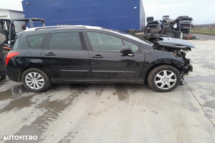 Dezmembrez Peugeot 308 T7 [2007 - 2011] SW wagon 2.0 HDi MT (136 hp) - 6