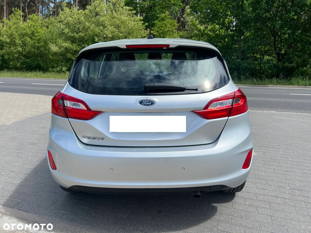 Ford Fiesta - 7