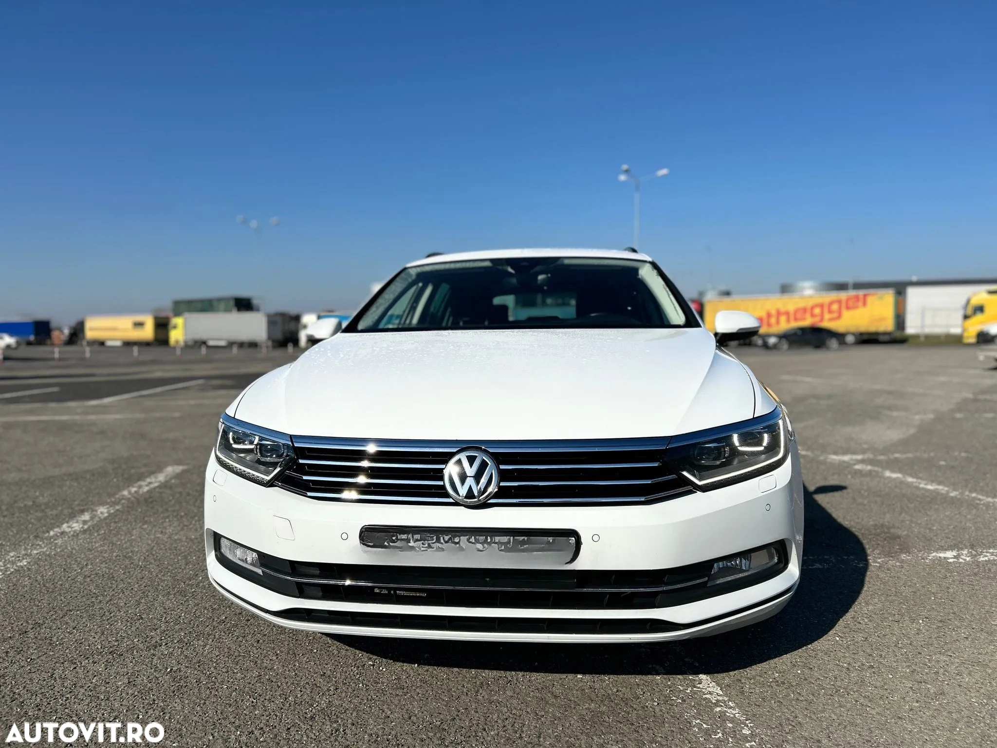 Volkswagen Passat - 5