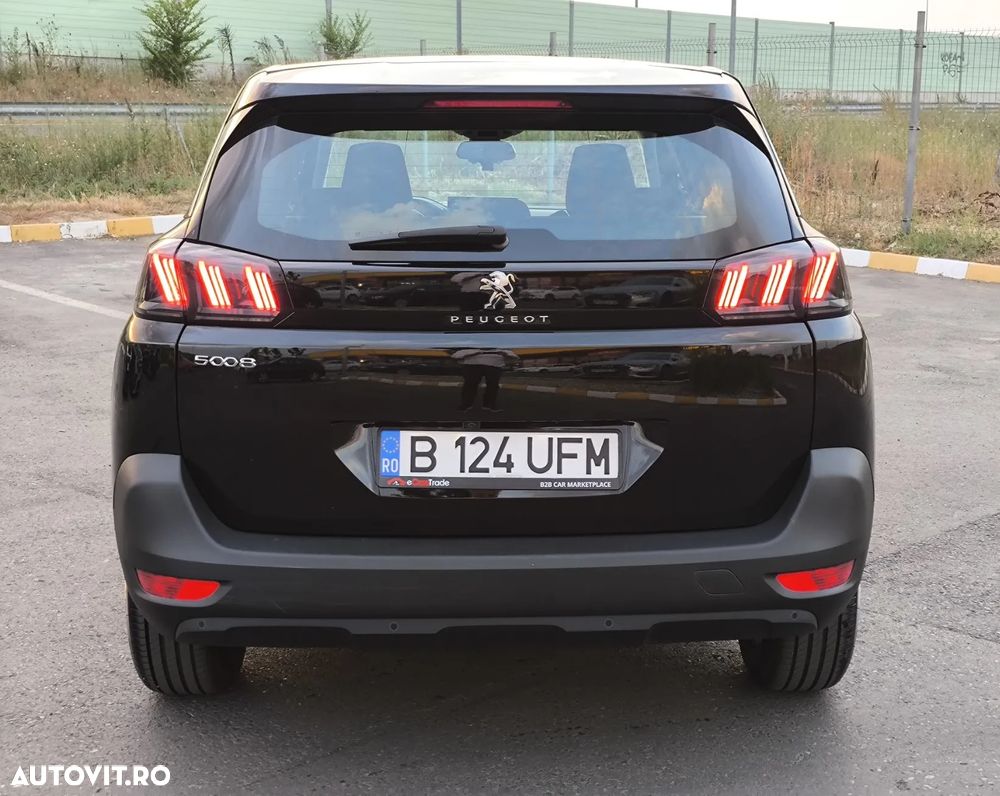 Peugeot 5008 1.2 Puretech Allure Aut. - 11