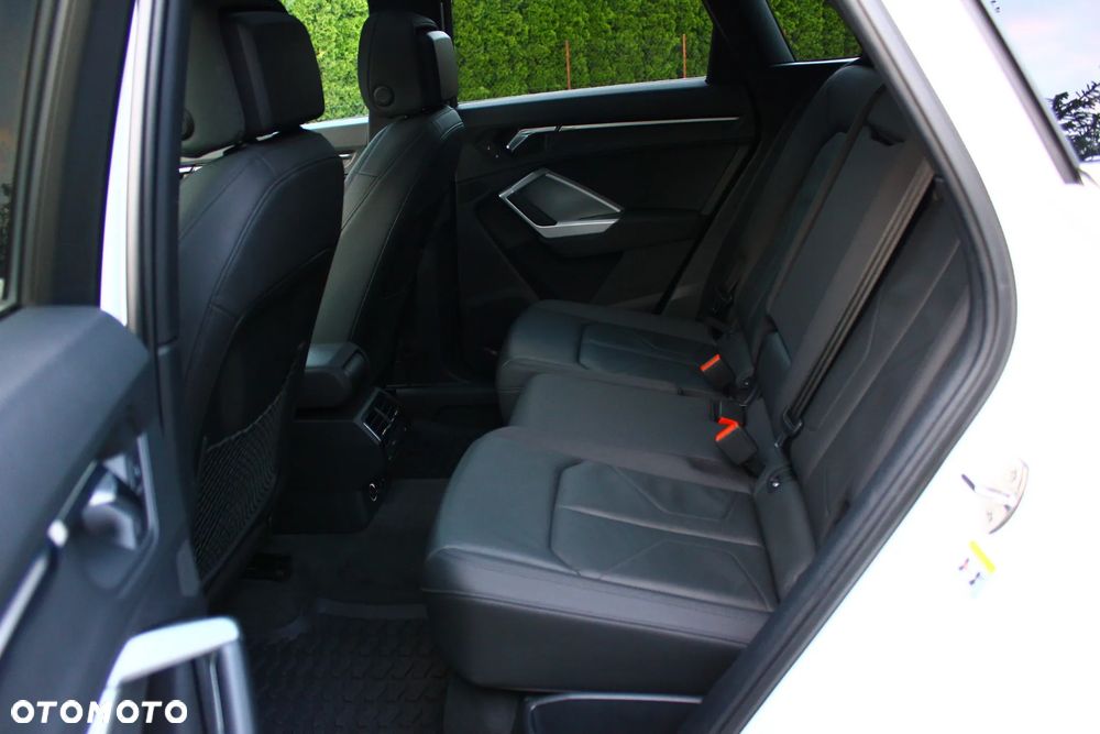 Audi Q3 45 TFSI Quattro S tronic S line - 32