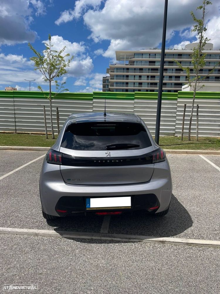 Peugeot e-208 50 kWh Allure - 2