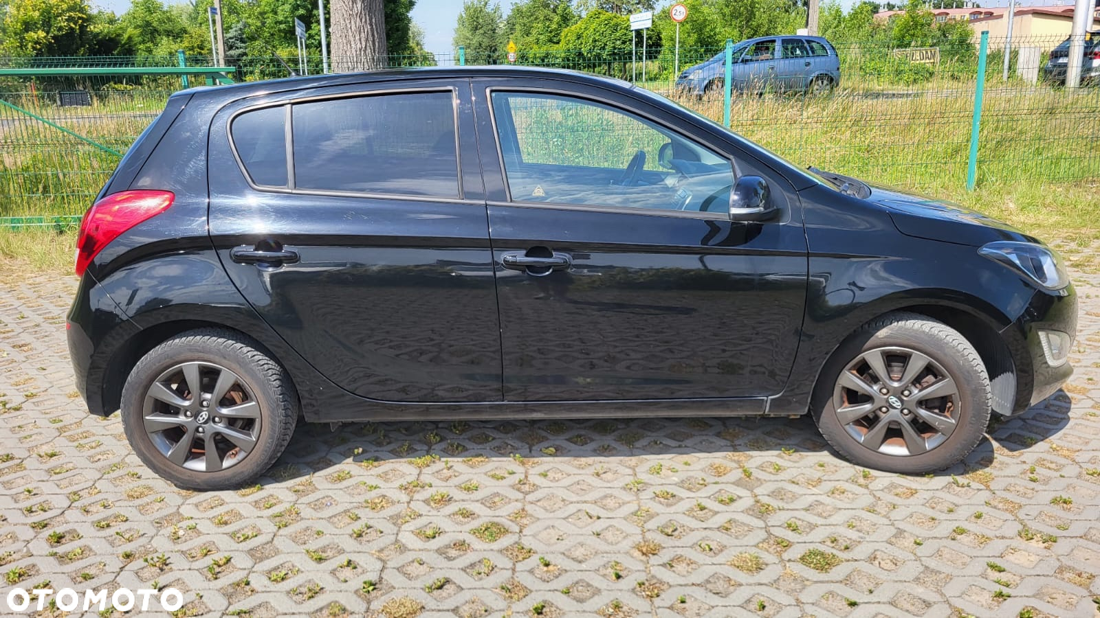 Hyundai i20 - 13