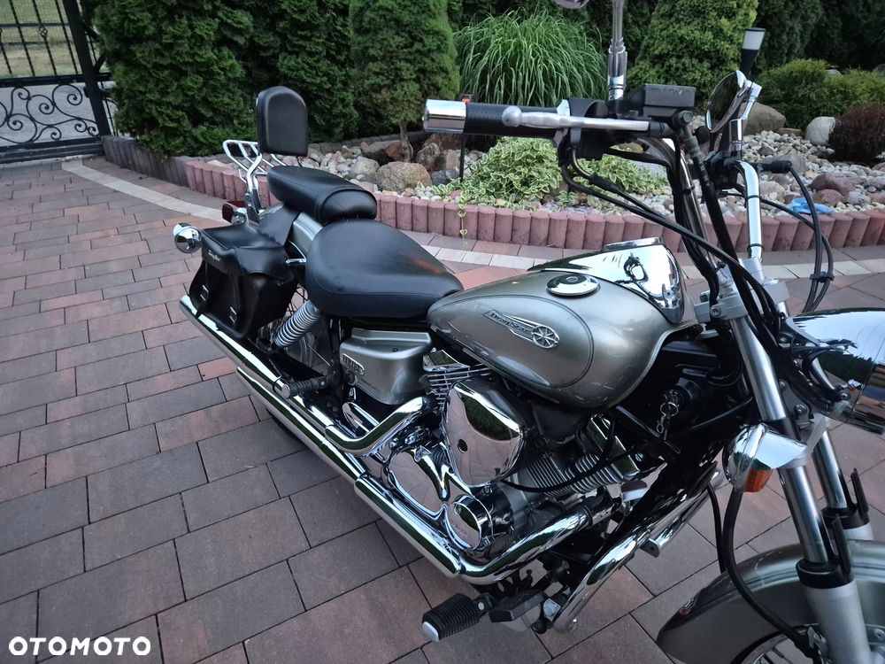 Yamaha Drag Star - 5