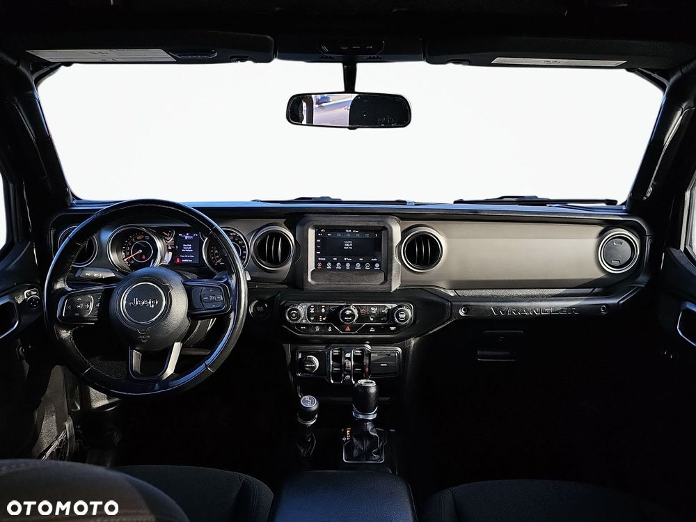 Jeep Wrangler Unlimited GME 2.0 Turbo Sport - 17