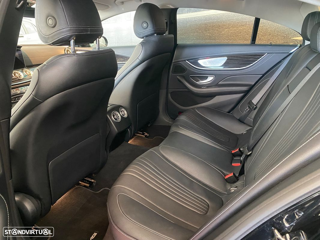Mercedes-Benz CLS 220 d AMG Line - 10