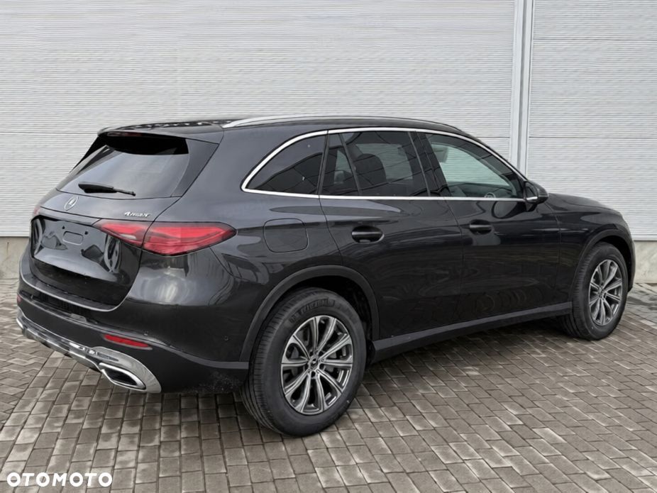 Mercedes-Benz GLC 220 d mHEV 4-Matic Avantgarde - 4