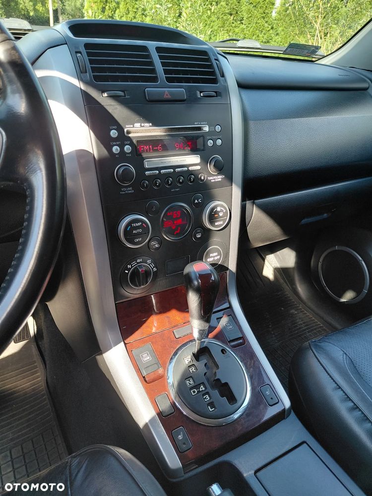Suzuki Grand Vitara - 20