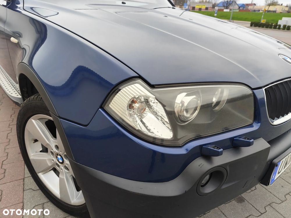 BMW X3 3.0i - 10