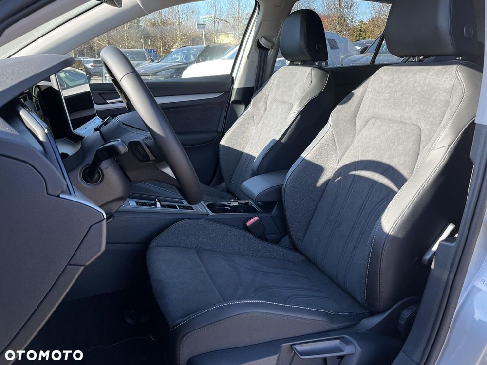 Volkswagen Golf - 15