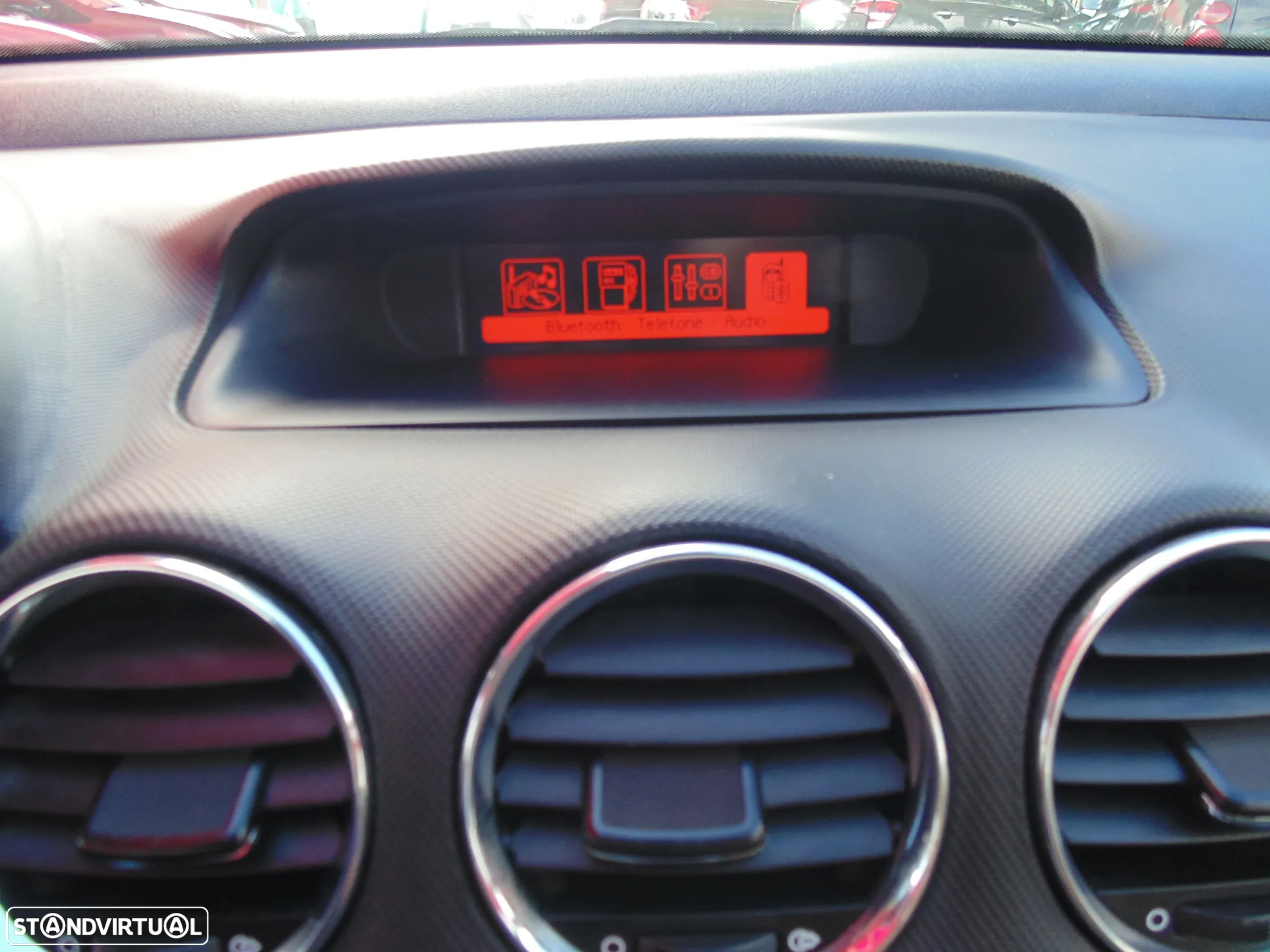 Peugeot 308 1.6 HDi Executive - 26