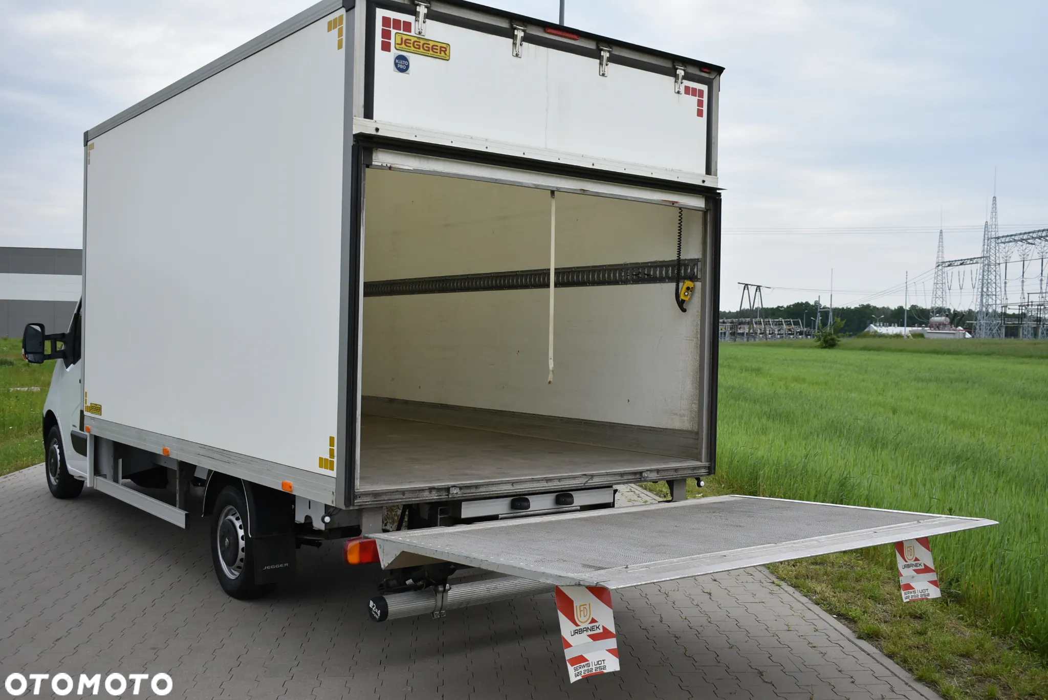 Opel MOVANO KONTENER 4,5m + WINDA BAR 2021 - 4