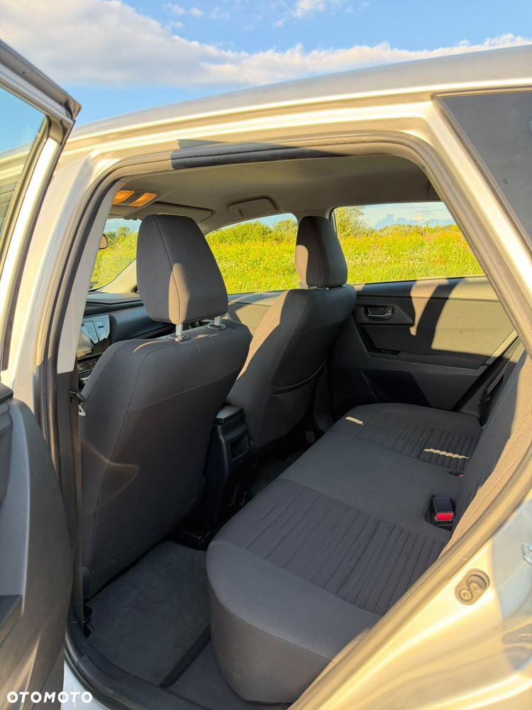 Toyota Auris 1.6 Classic Plus - 20