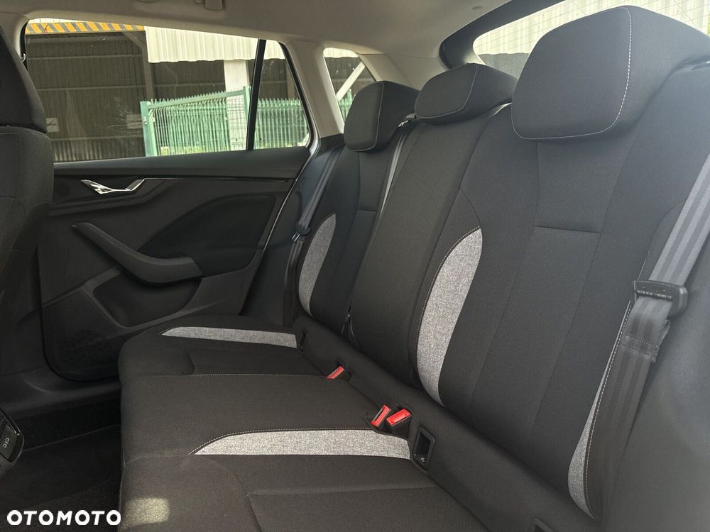 Skoda Kamiq 1.0 TSI Selection - 23