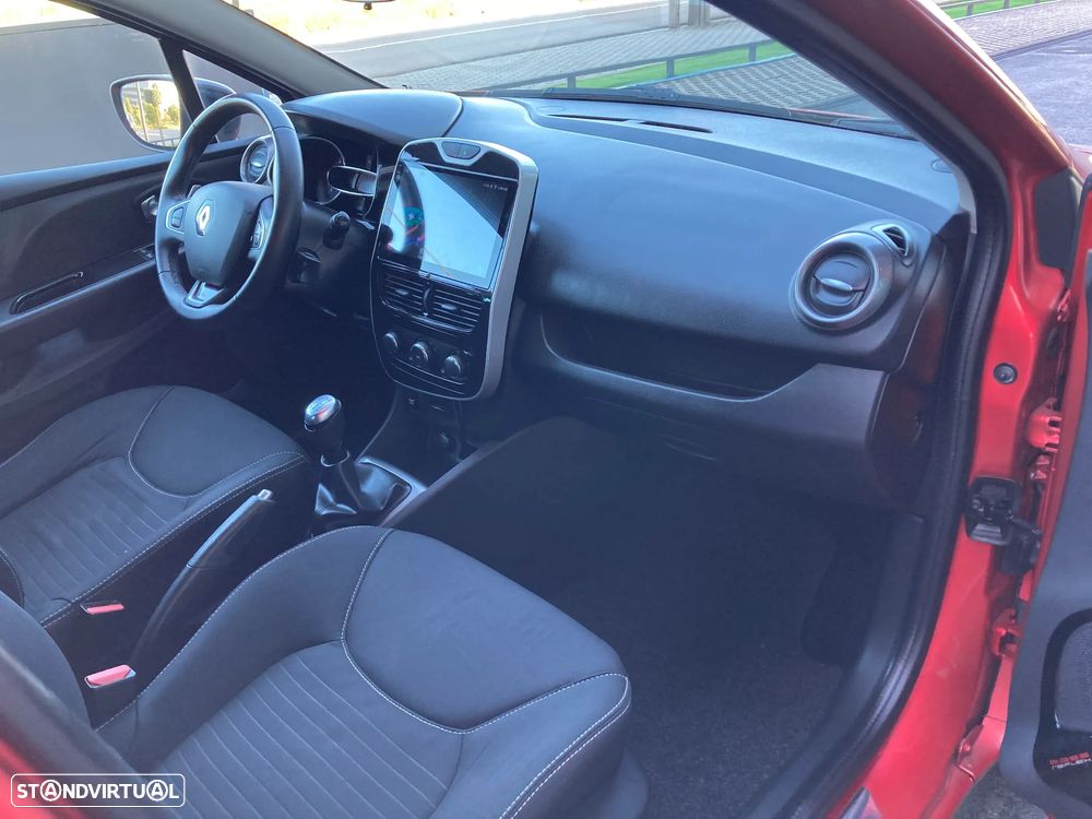 Renault Clio 0.9 TCe Limited - 28