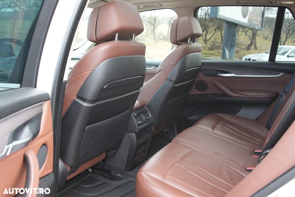 BMW X5 xDrive30d - 14