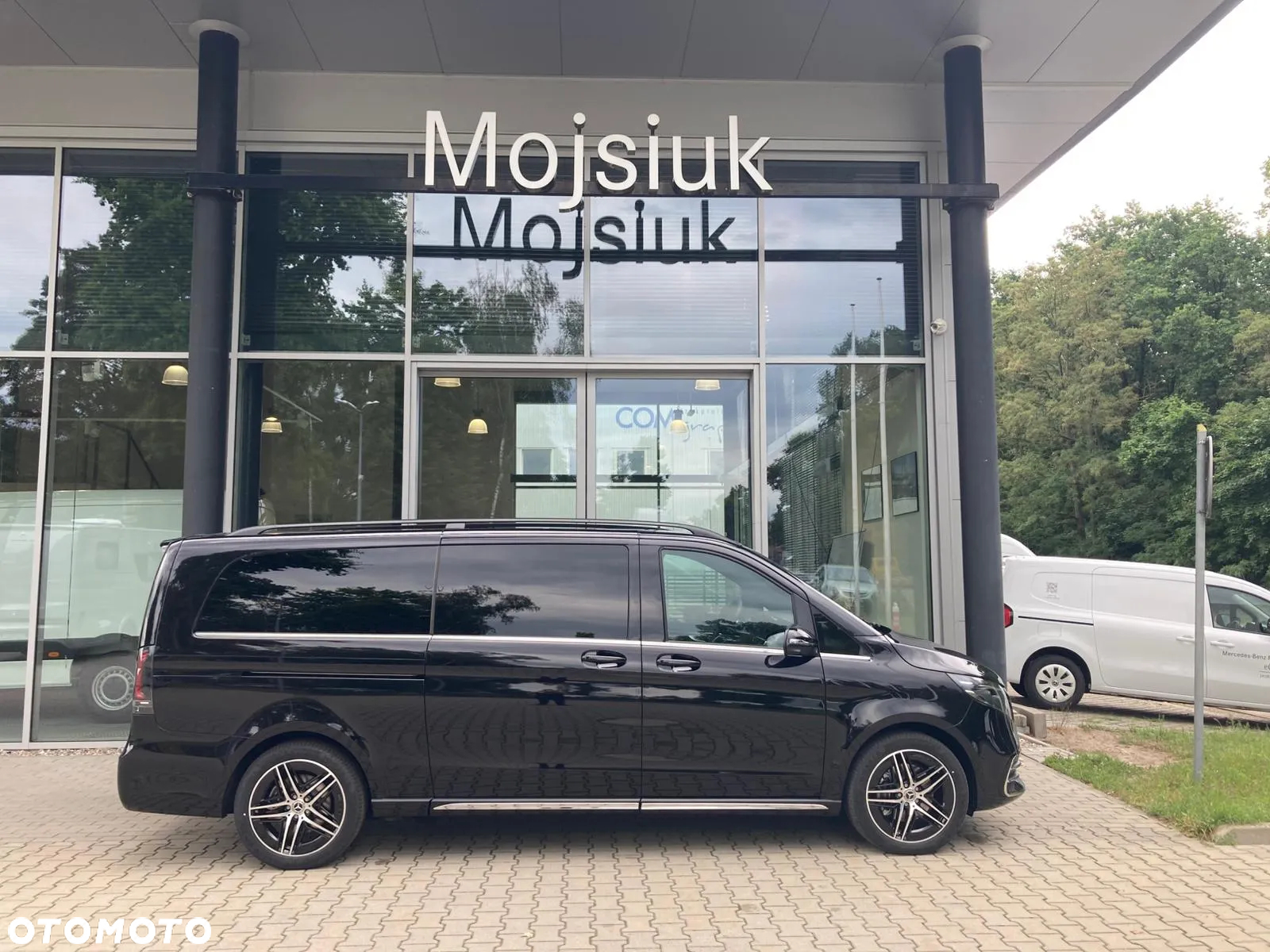 Mercedes-Benz Klasa V 300 d 4-Matic 9G-Tronic Avantgarde (ekstra d³) - 5