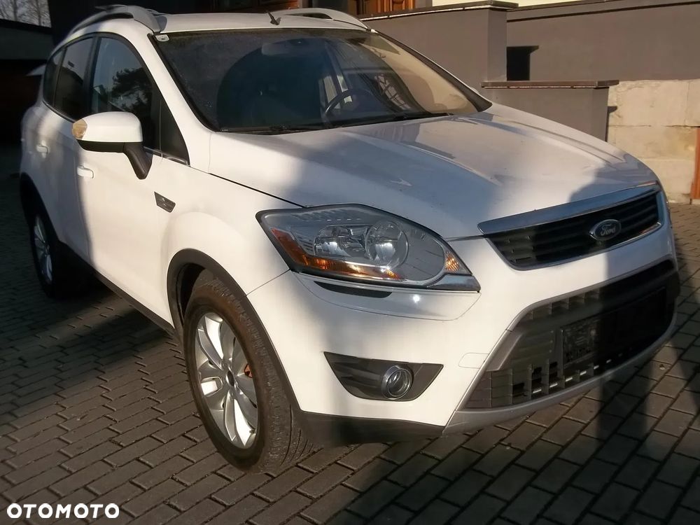 Ford Kuga 2.0 TDCi Titanium FWD - 4