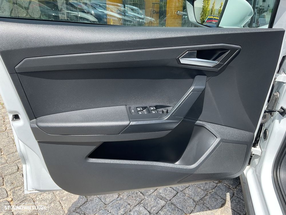 SEAT Arona 1.0 TSI Style DSG - 20