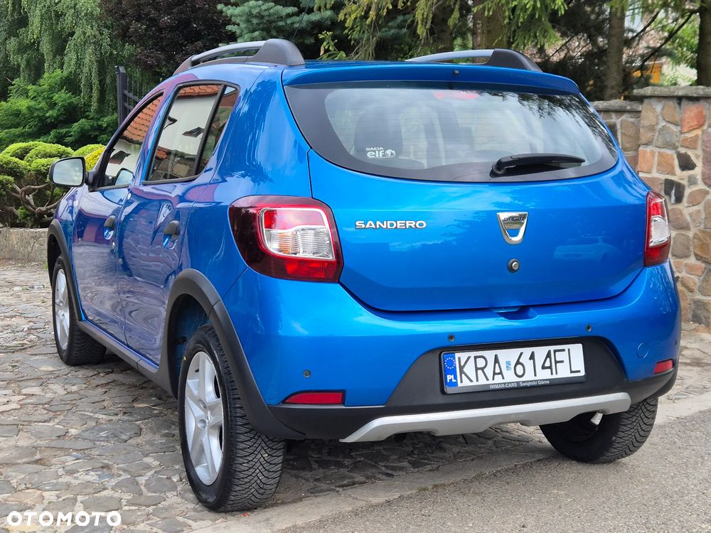 Dacia Sandero Stepway TCe 90 (S&S) Celebration - 17