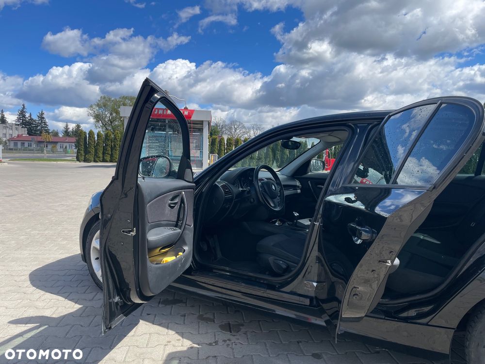 BMW Seria 1 118d - 6