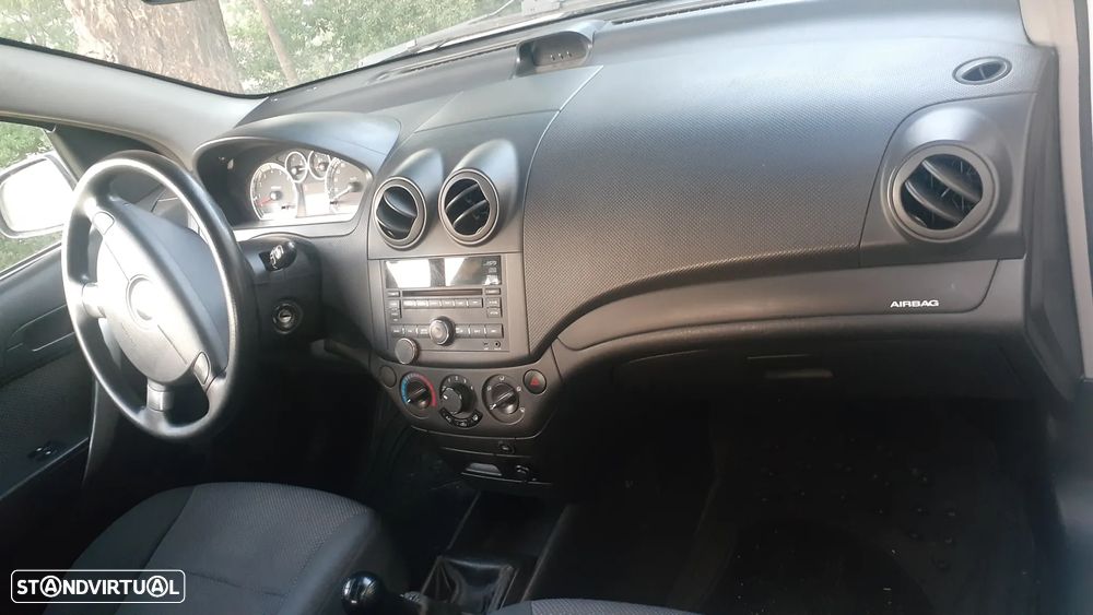 Chevrolet Aveo - 3