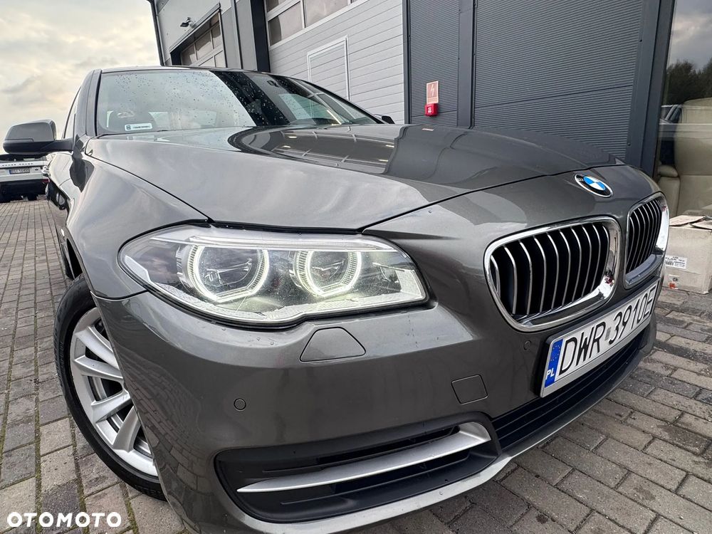 BMW Seria 5 520d xDrive Luxury Line - 4