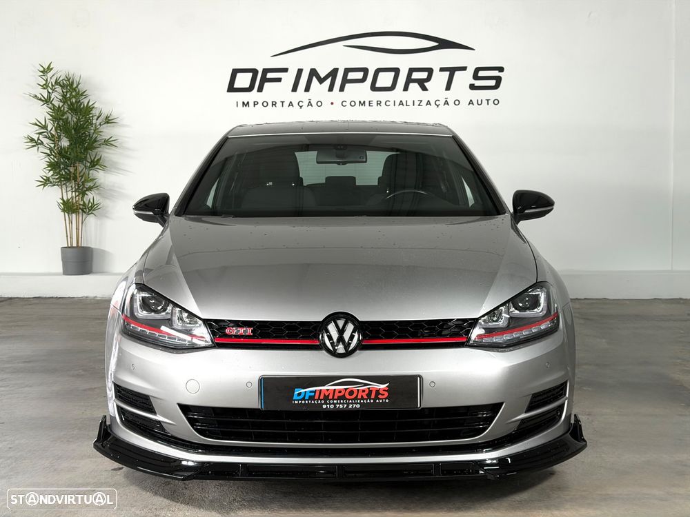 VW Golf 1.6 TDi Highline - 3