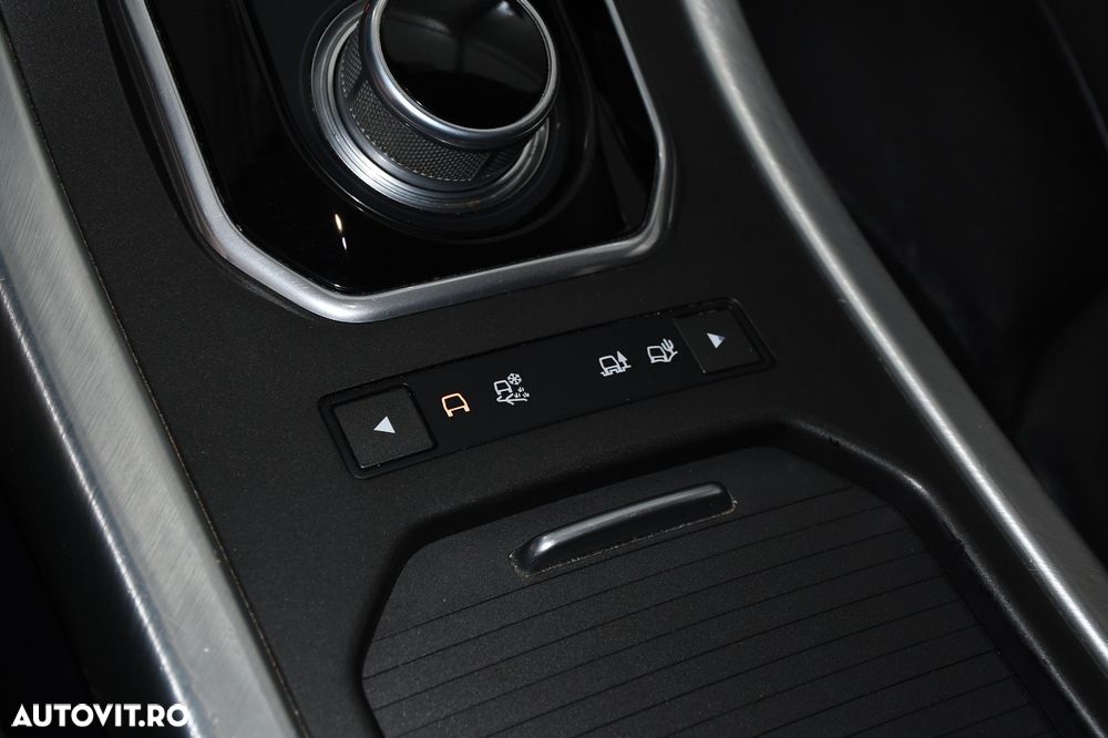 Land Rover Range Rover Evoque - 20