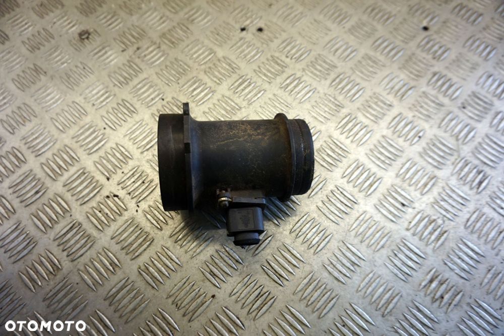 PRZEPŁYWOMIERZ POWIETRZA TOUAREG I 7L  VOLKSWAGEN 2002-2010 - 3