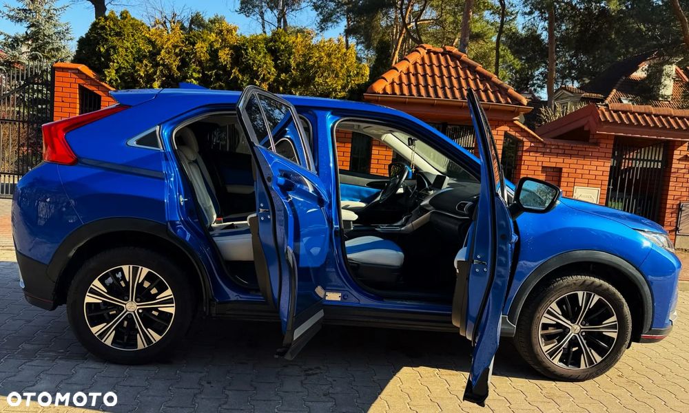 Mitsubishi Eclipse Cross 1.5 T-MIVEC (ClearTec) CVT 4WD Active+ - 23