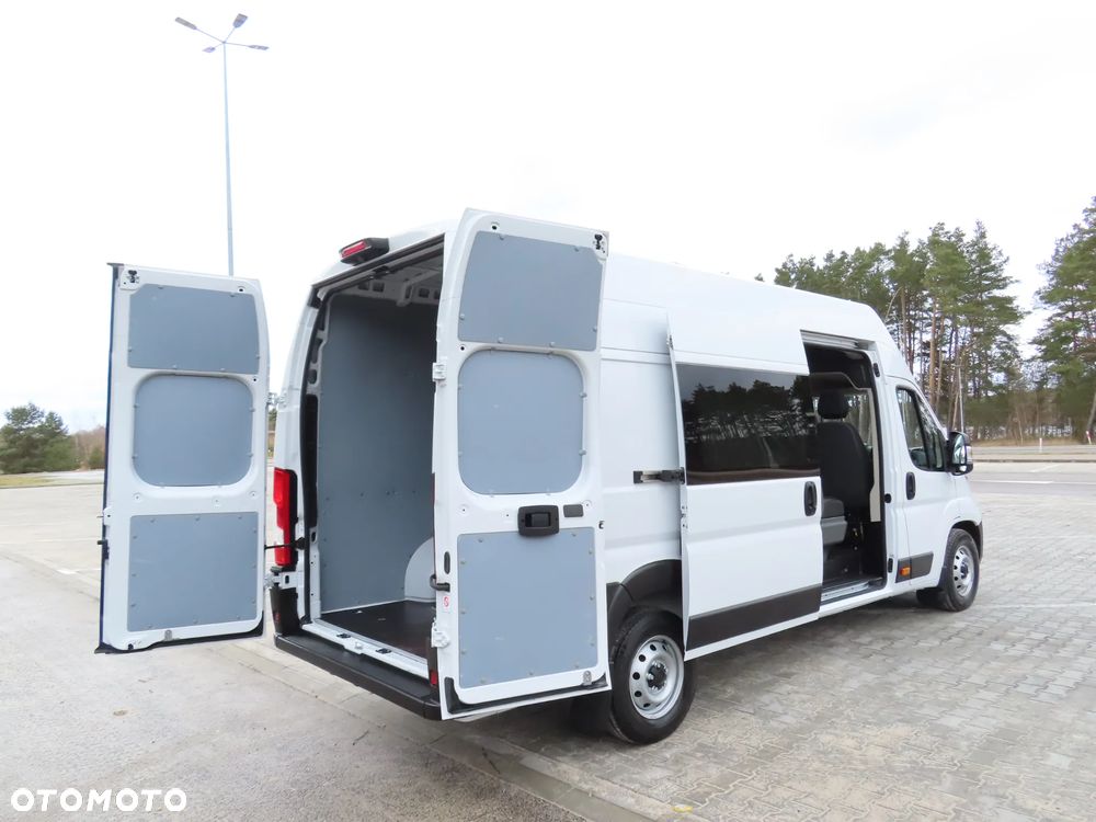 Fiat Ducato MAXI seria 8 MIXTO Doka Brygadowy Dubel 7-Mio Osobowy+1170 Kg Ładowności DMC 3500 Kg Rozstaw Osi 4035 mm Furgon L4H3 2.2 MultiJet3 H3-POWER 160 KM Android Auto/Carplay Serwis ASO Do Ostatniego Kilometra Gotowy Do Pracy STAN JAK NOWY POLECAM - 14