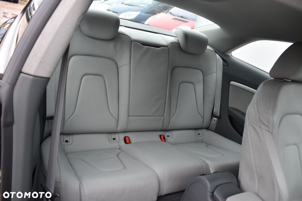 Audi A5 Coupé 3.0 TDI DPF quattro S tronic - 11
