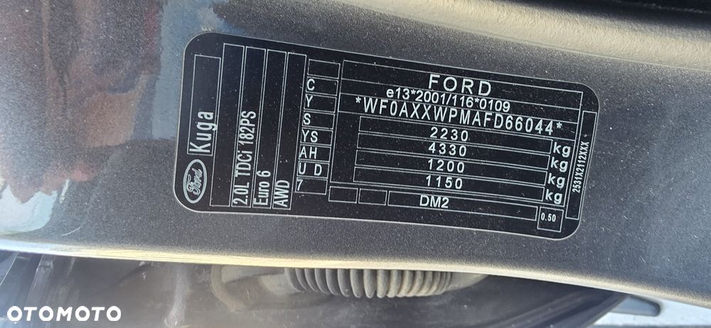 Ford Kuga - 9