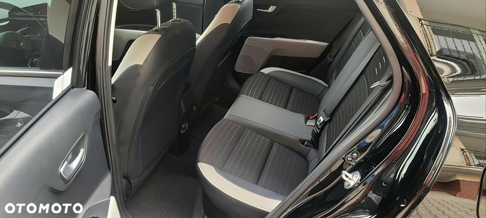 Kia Stonic 1.0 T-GDI L Business Line - 6