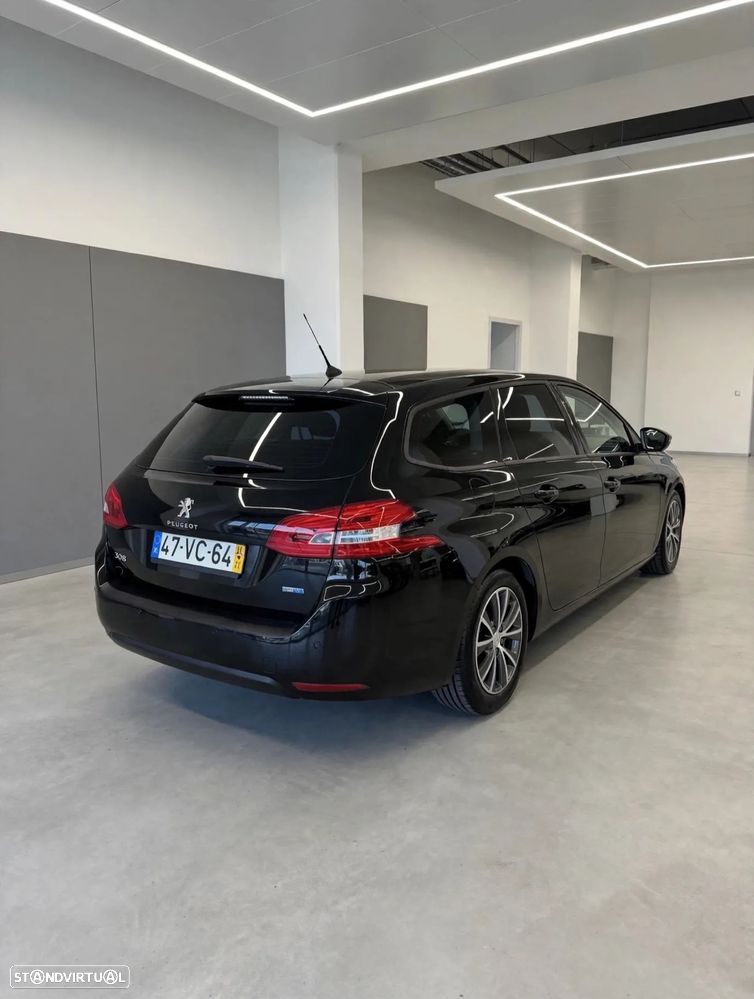 Peugeot 308 SW - 4