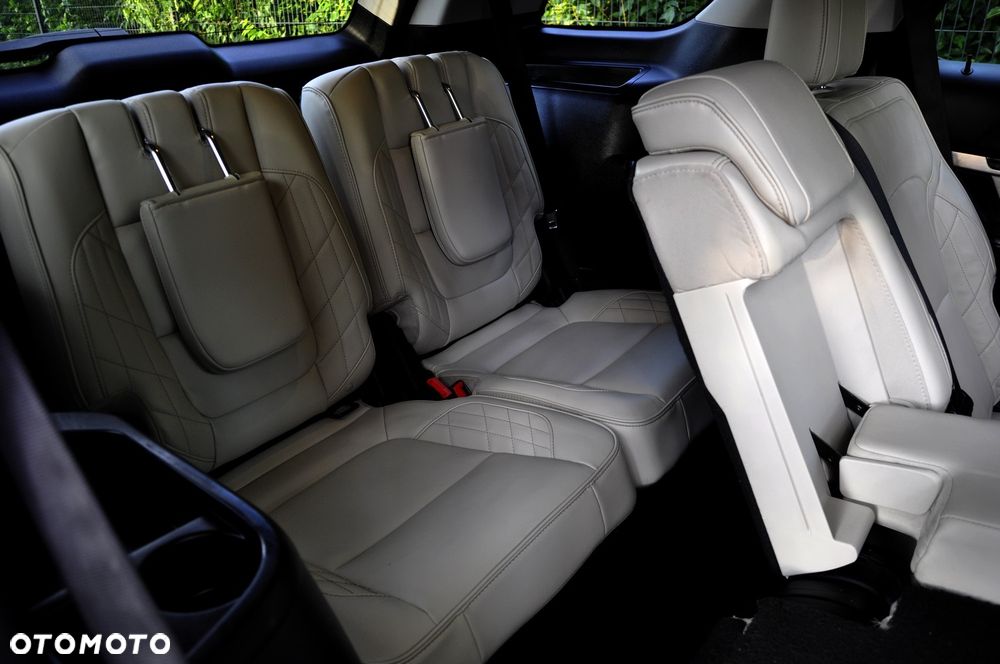 Ford Explorer - 40