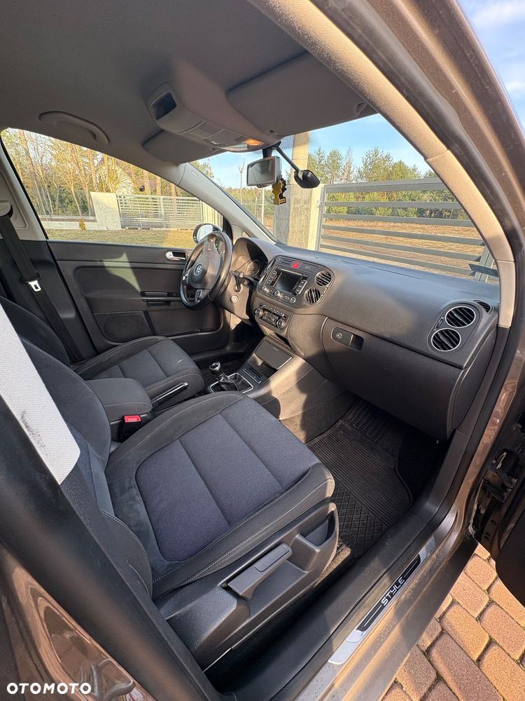 Volkswagen Golf Plus 1.6 TDI BlueMot Comfortline - 9