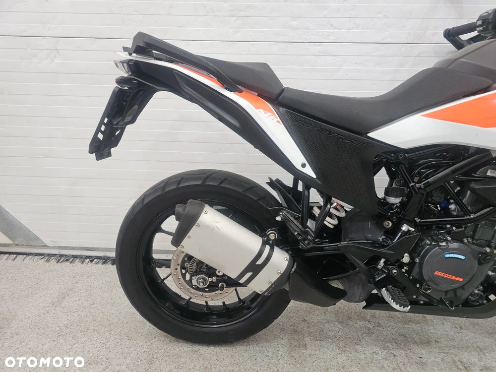 KTM Duke - 17