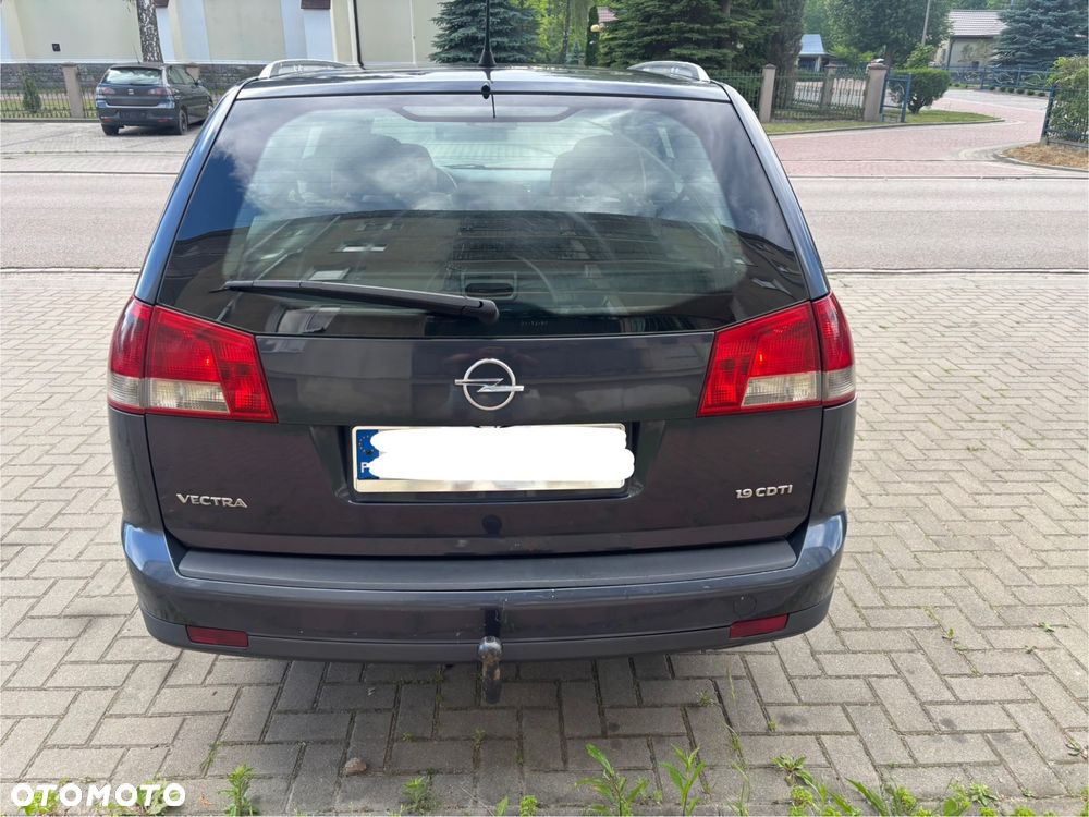 Opel Vectra 1.9 CDTI Essentia - 7