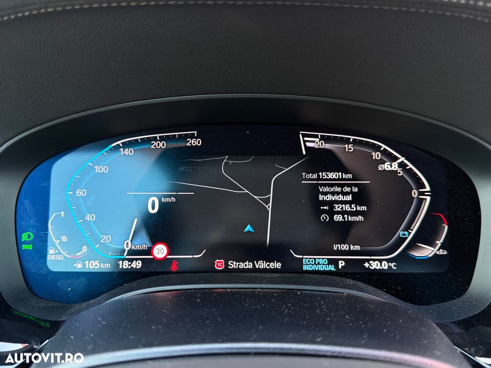 BMW Seria 5 520d xDrive AT MHEV - 25