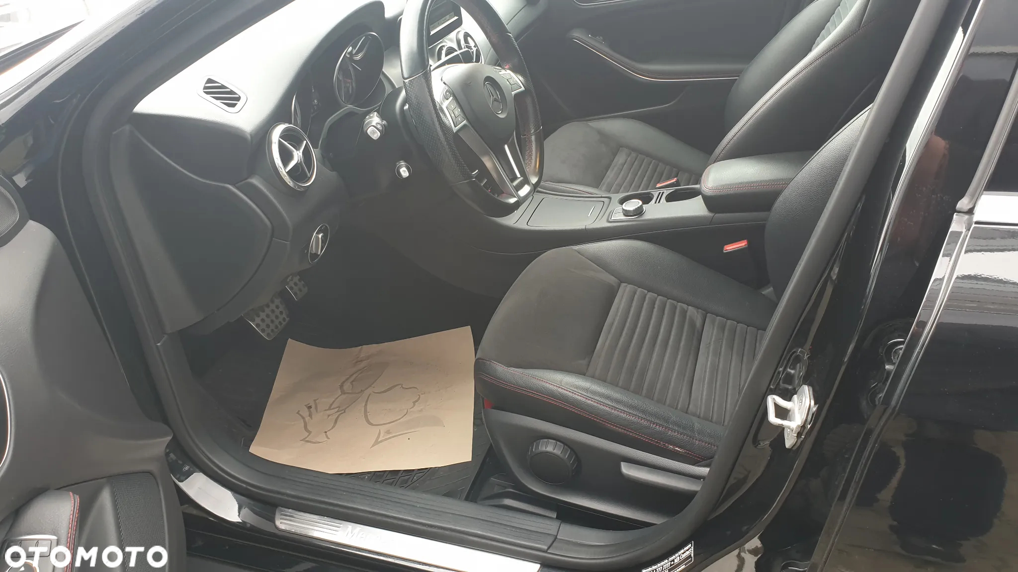 Mercedes-Benz GLA 250 4-Matic - 20