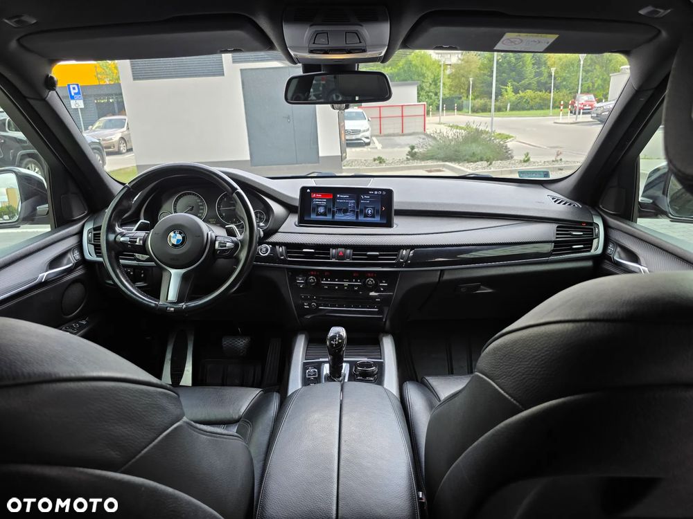 BMW X5 xDrive30d - 29
