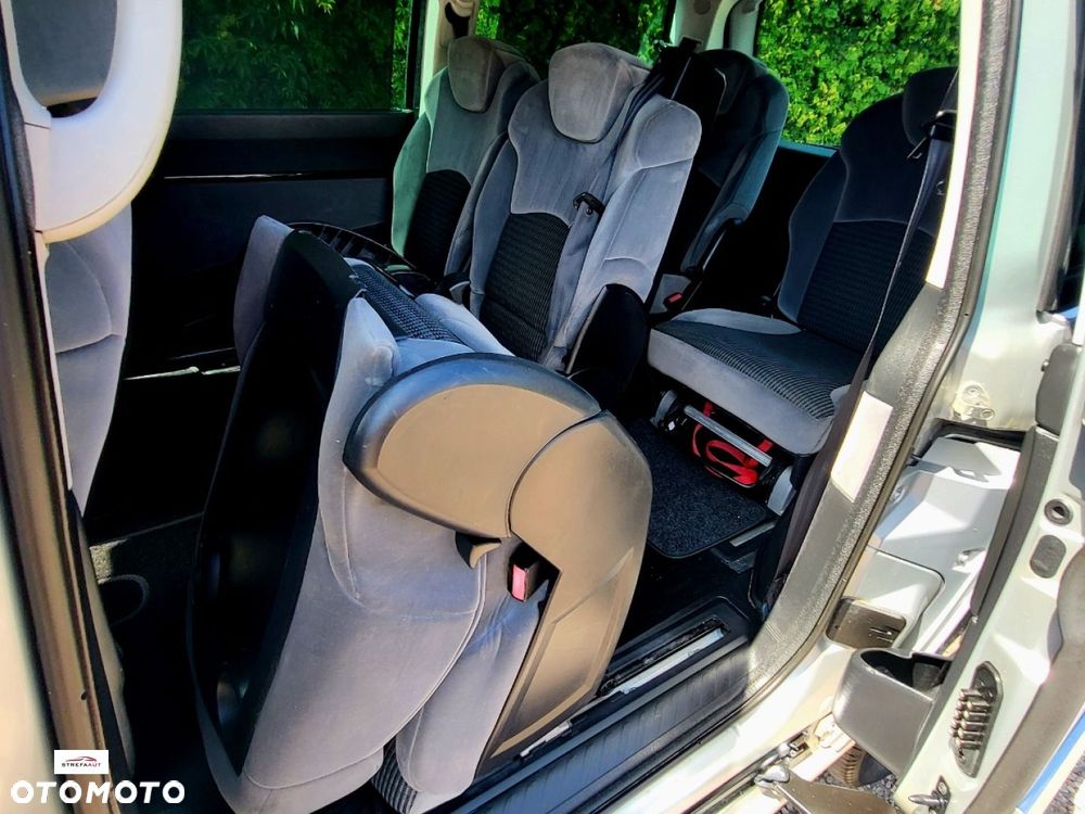Citroën C8 - 6