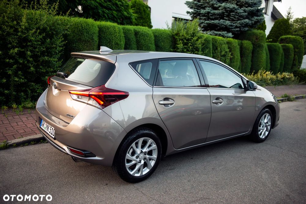 Toyota Auris 1.2 Turbo Comfort - 5