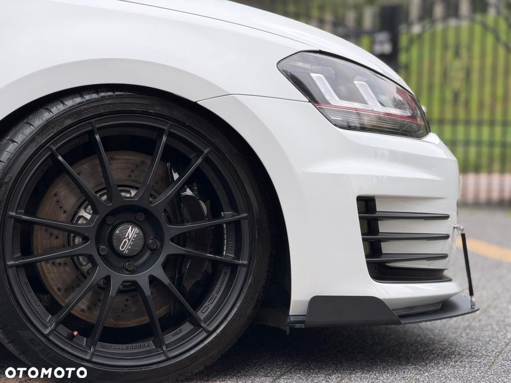Volkswagen Golf 2.0 TSI BMT GTI DSG - 4