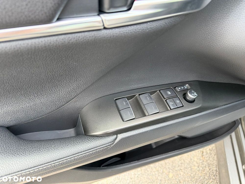 Toyota Camry 2.5 Hybrid Prestige CVT - 20