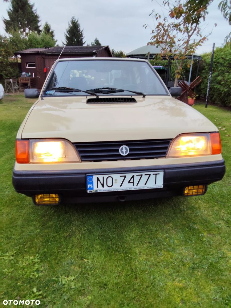 Polonez Caro - 2