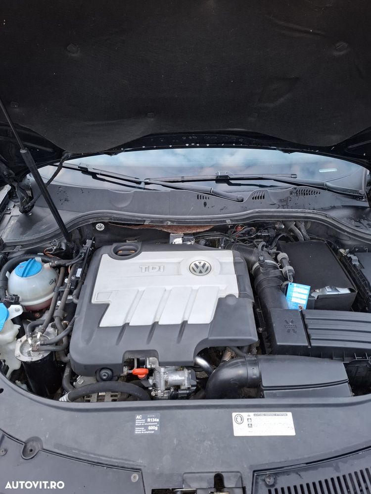 Volkswagen Passat 2.0 TDI Highline DPF DSG - 14