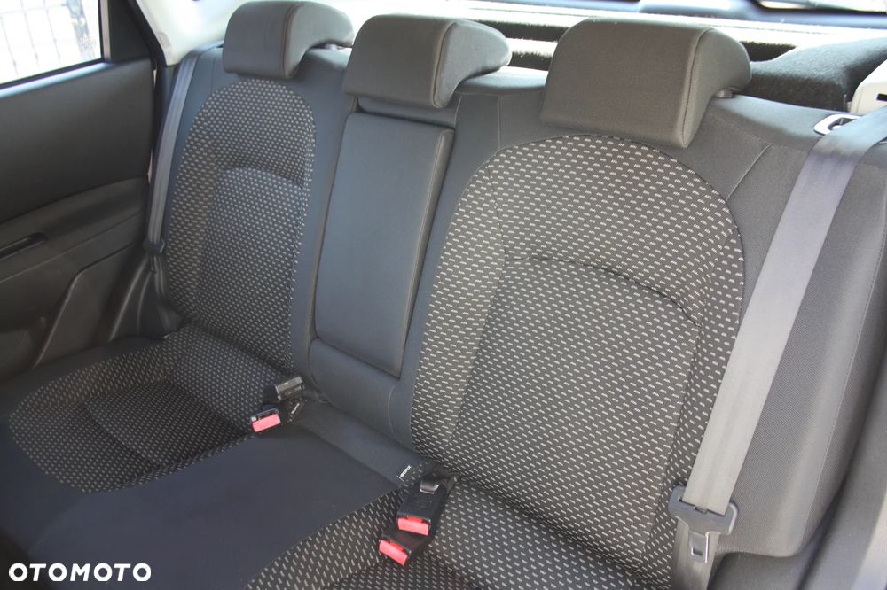 Nissan Qashqai 2.0 tekna - 11